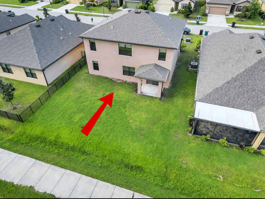 Spacious back yard